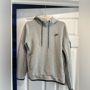 Men’s Nike Sportswear tech Fleece pullover hoodie
